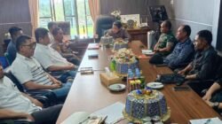 Foto PT PAM Mineral saat sejumlah kegiatan kerja dengan PT BIM. Serta beberapa kali pertemuan di ruangan kantor PT BIM dengan Dirut PT PAM Mineral Rudi Tjanaka.